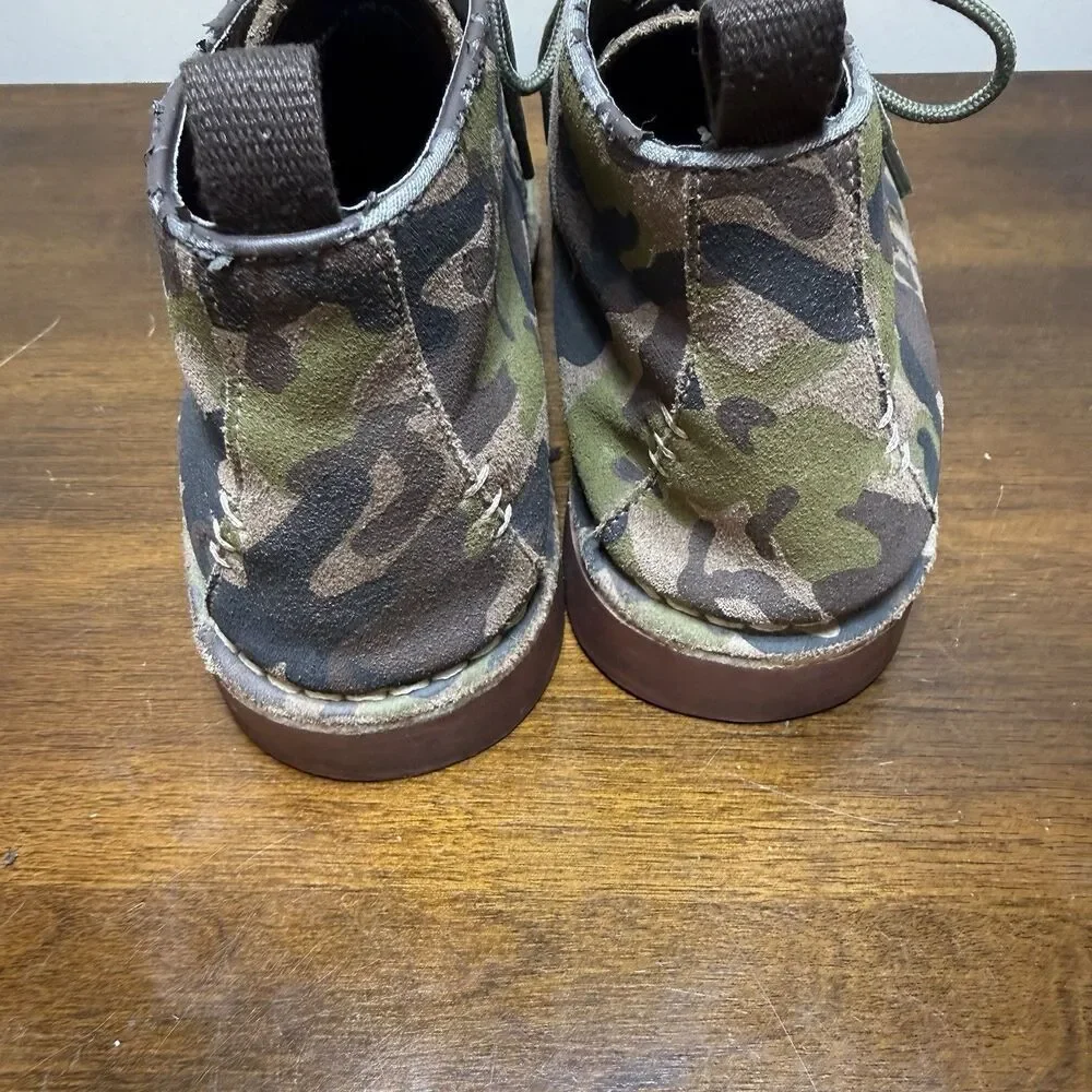 Men's GRAY Saks Fifth Avenue Suede Lace Up Camo Dress Boots Size 8M